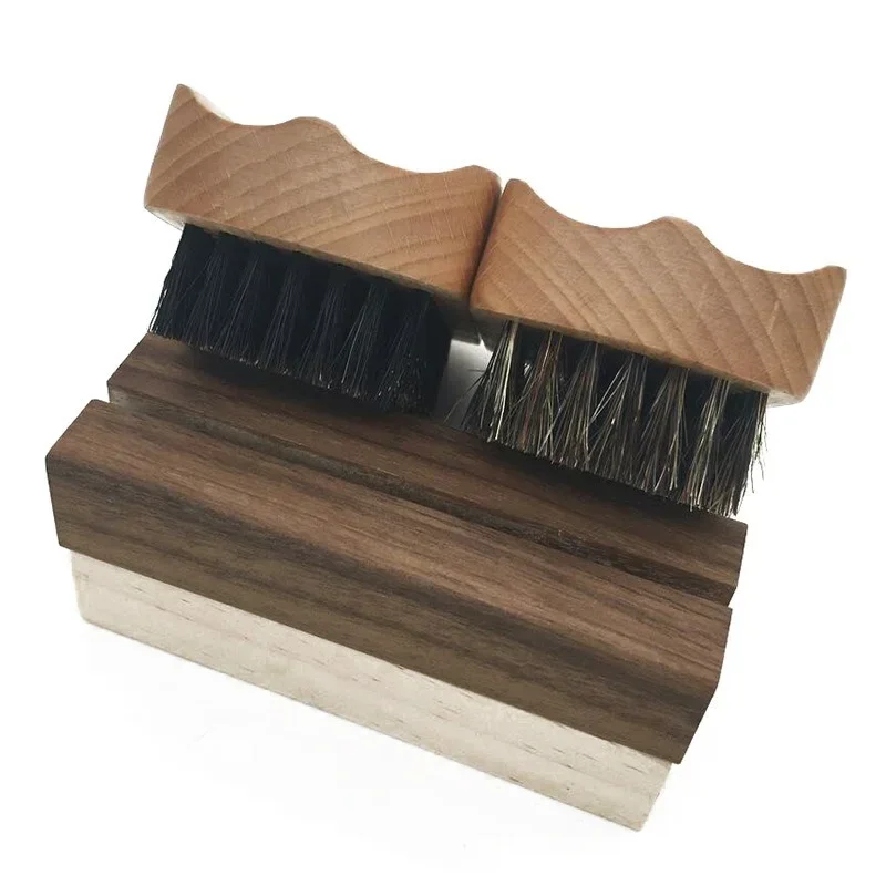 Peigne à cheveux en bois de santal naturel pour homme, brosse à barbe et à moustache, manche de poche