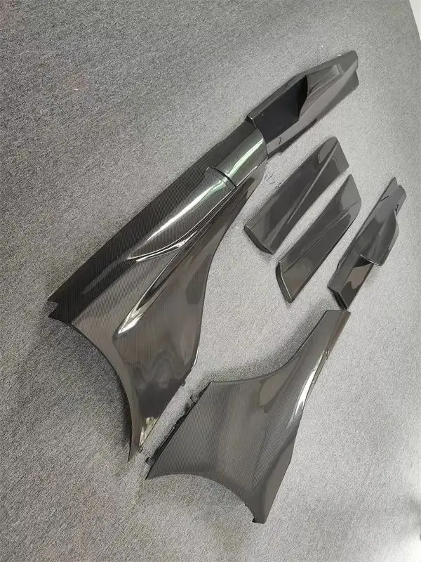 

Подходит для McLaren MP4 650S, модернизированных автомобильных аксессуаров в стиле 675LT, боковых юбок из углеродного волокна, автомобильных инструментов.