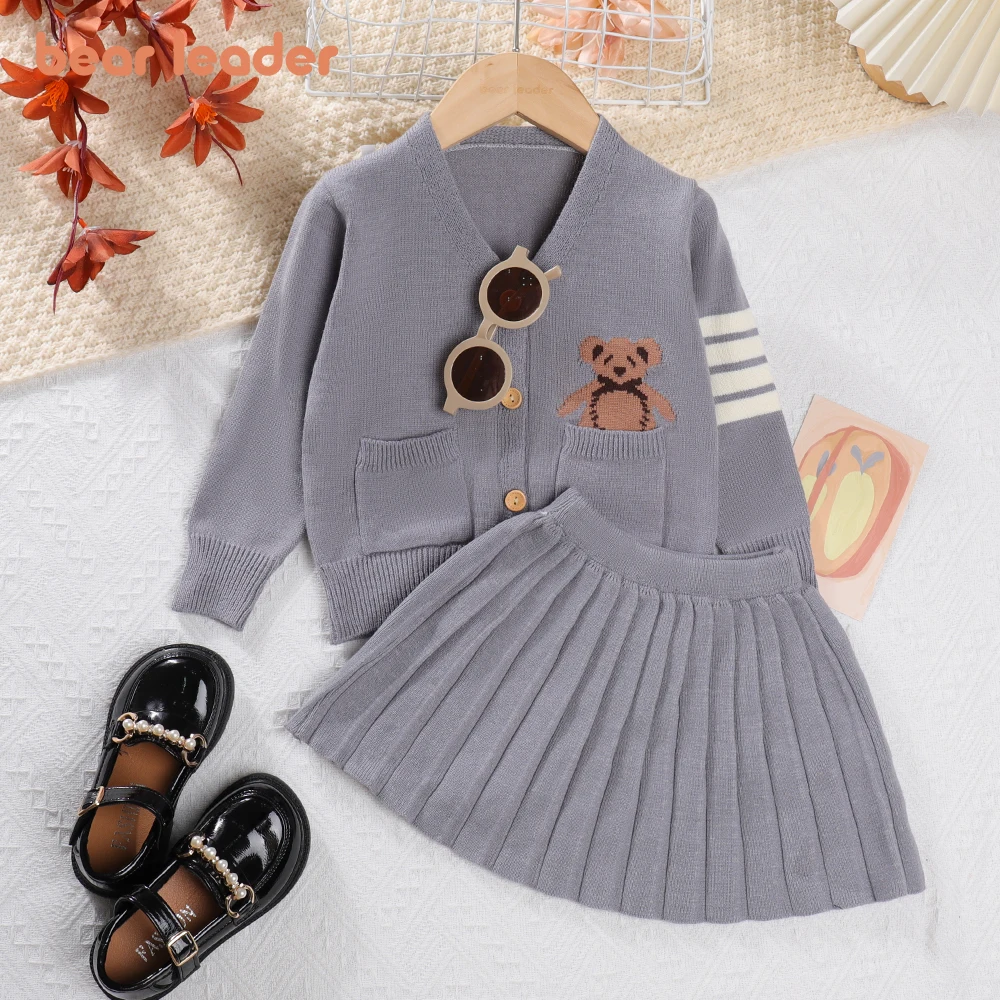 Bear Leader Girls' Autumn/Winter Long Sleeve Knit Set New Girls' V-Neck Little Bear Printed Knit Top+Pleated Skirt Two Piece Set