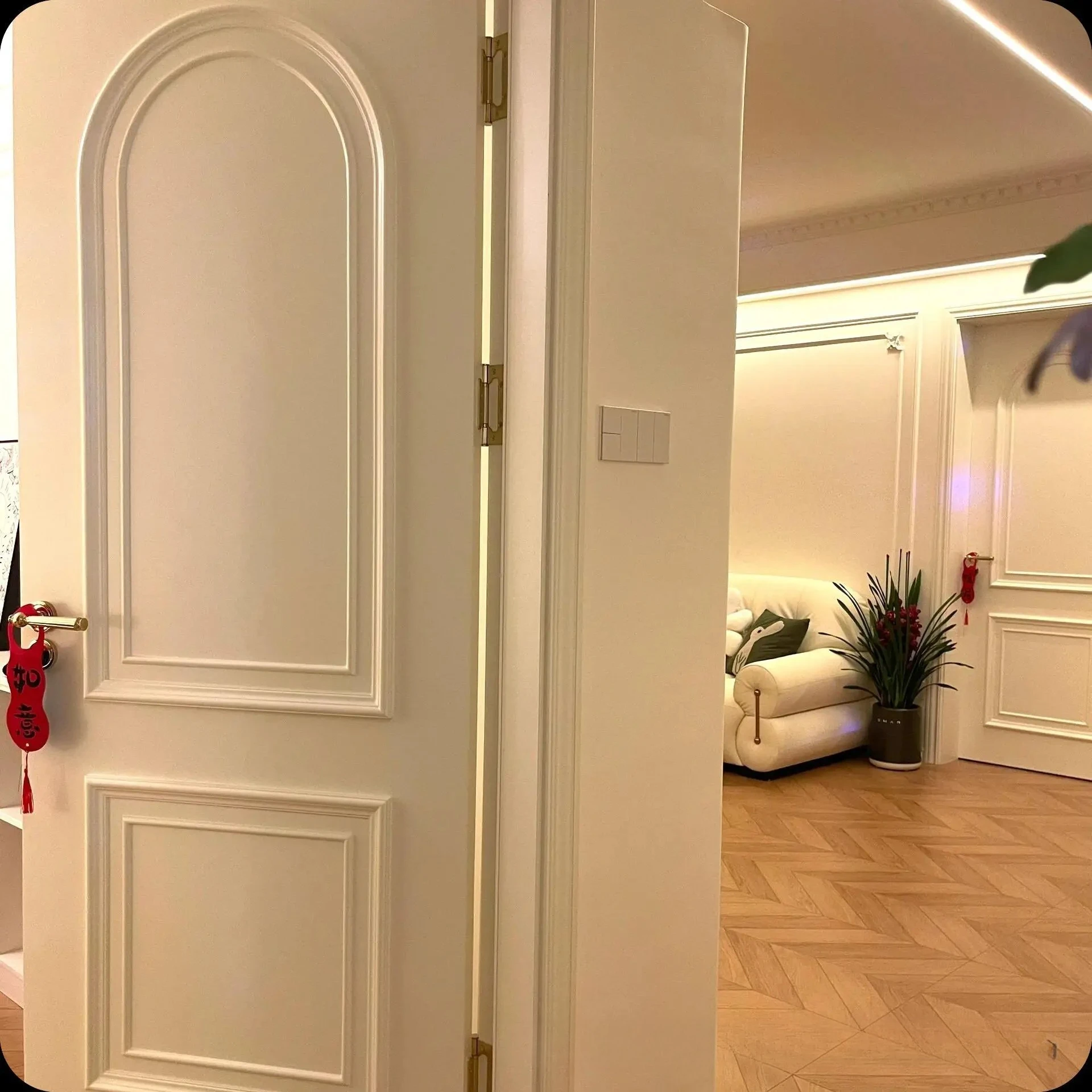 

French paint wooden door bedroom high-end full set of household door interior complete set of cream room doo