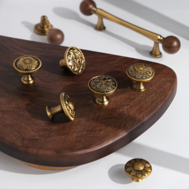 French Vintage Drawer Pulls Antique Brass Single Hole Cabinet Storage Knobs Walnut Wood Vanity Door Handles Furniture Hardware