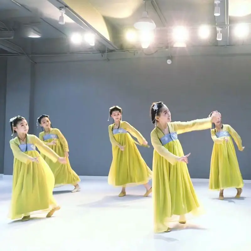 

Shangchun Mountain International Детский костюм для выступлений Костюм Хан Детский классический костюм