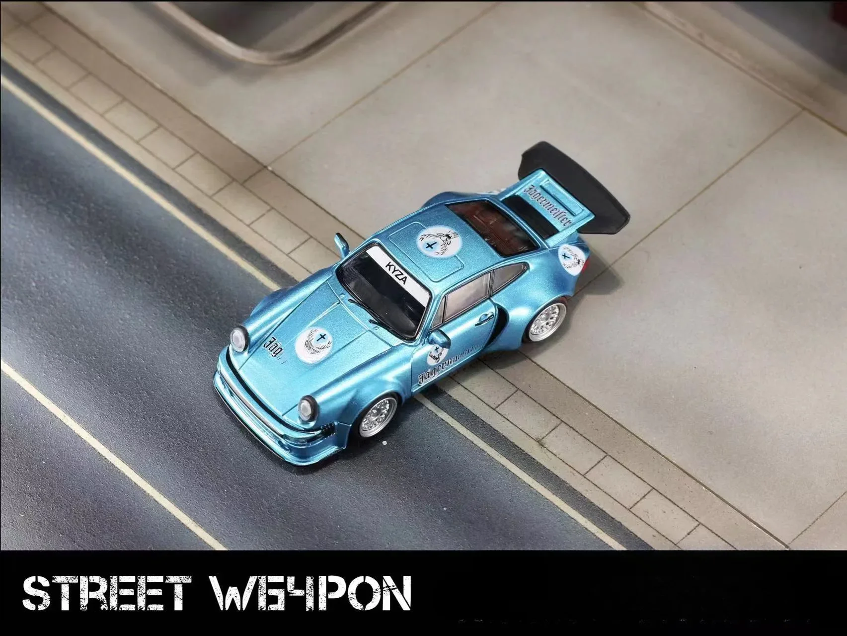 

SW 1:64 KS-R ice blue Diecast Model Car