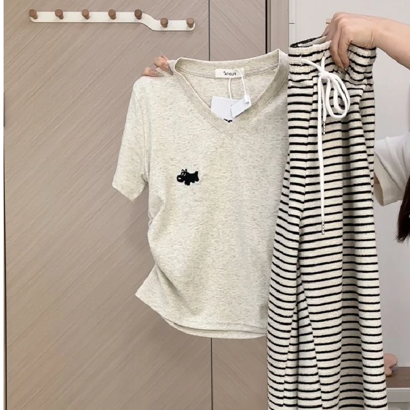Gray V-neck Modal Short-sleeved T-shirt Slimming Shoulder Design Waist-cinching Women's Fashion Top Guangzhou Thirteenth Factory