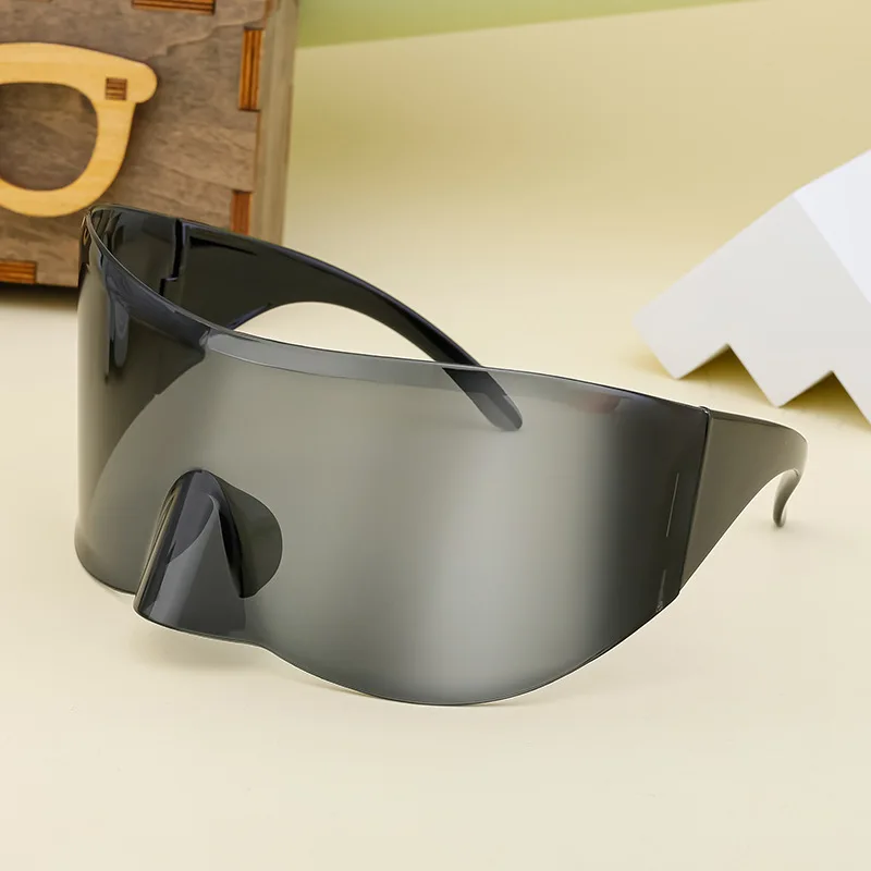 Y2K Luxury Brand Designer Oversized Rimless Sunglasses Women For Men  Vintage Punk Sun Glasses Bird Nose Masked One Piece Goggle image 3
