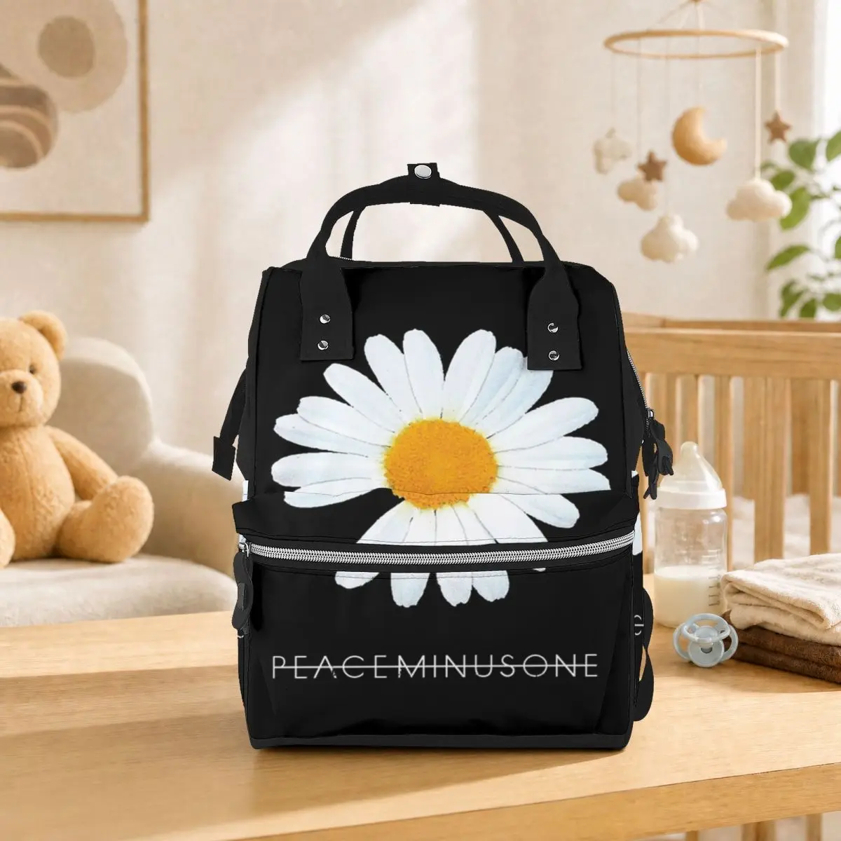 G-Dragon Peaceminusone Daisy Flower (Ania Mardrosyan) Student Backpack School Bag Hiking Travel Daypack for Men Women Bookbag