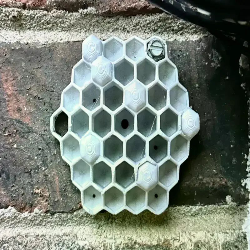 Wasp Deterrent Hanging Repellent: Durable Realistic Outdoor Garden Pest Control No Batteries