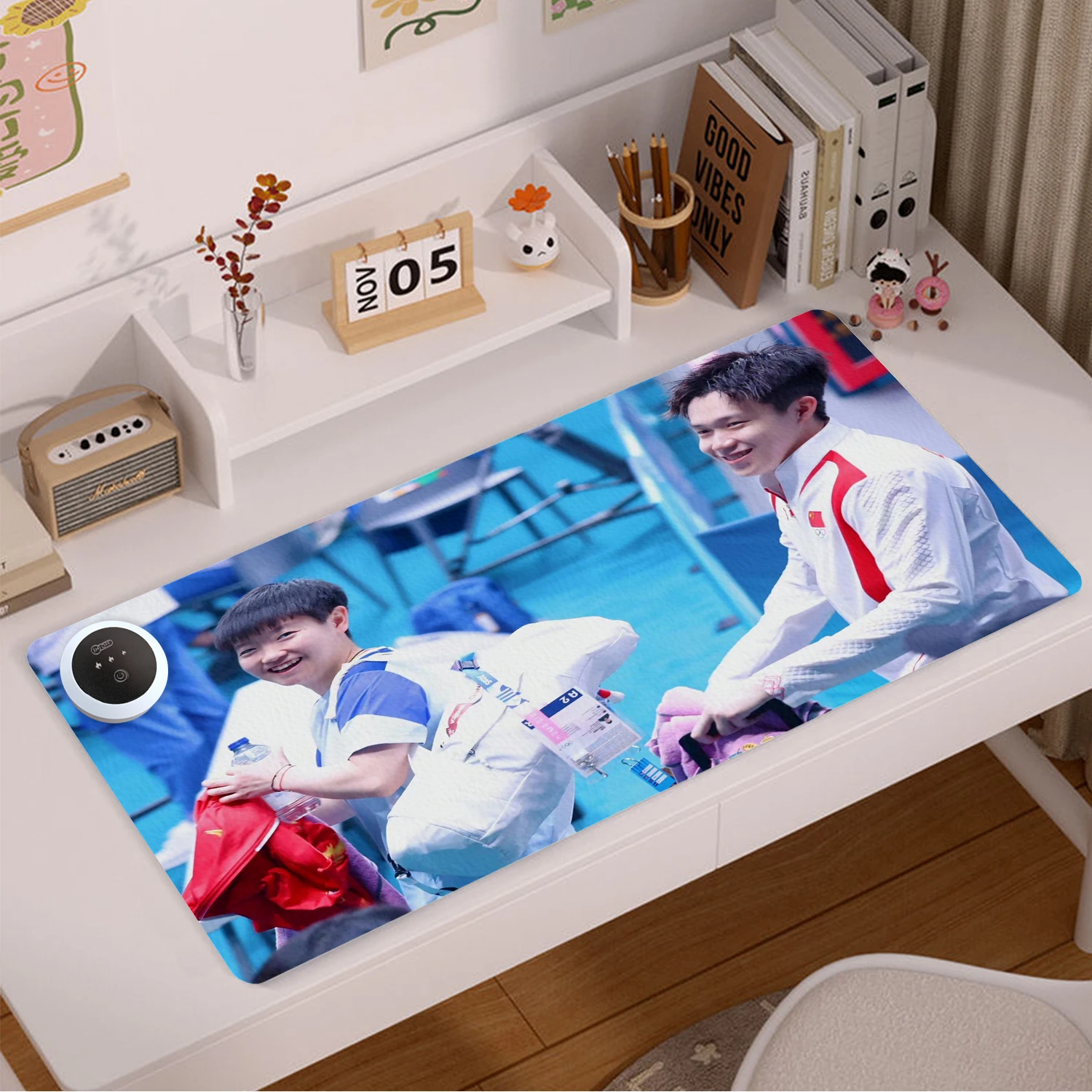

Large Heated Mouse Pad PU Waterproof Winter Warm Hands Desk Mat ping-pong player Sun Yingsha&Wang Chuqin Heating Mousepad
