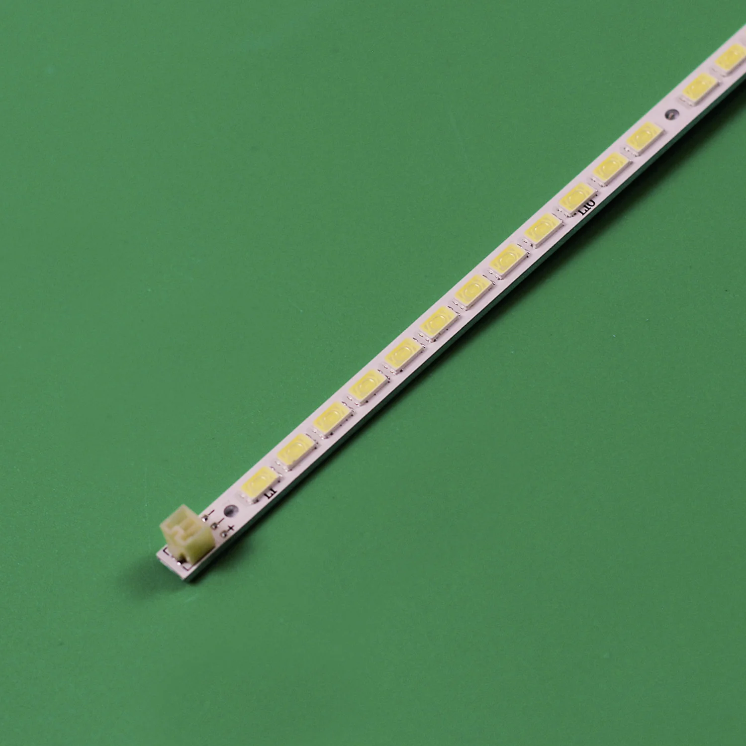 شريط LED لـ TE32905N16H LED32MS92C LED32IS95N SCHNEIDER MICRA3225USB 32-DOWN LTA320AP18 STS320A08 sts320a0050led