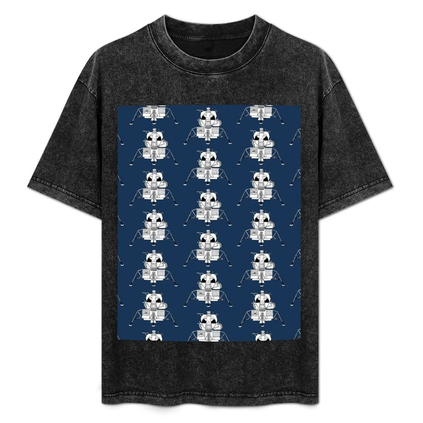 

Apollo 11 lunar lander T-Shirt Basic Regular Fit Casual T-Shirt