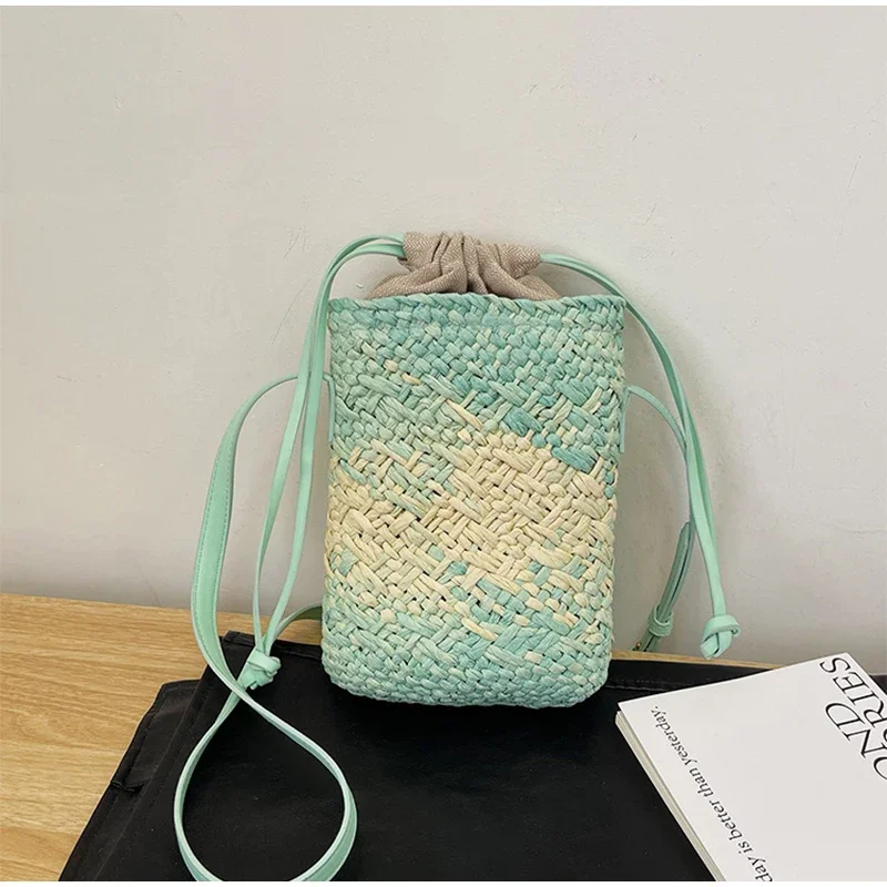 Umhängetasche aus Baststroh mit Farbverlauf, Designer-Sommer-Strand-Reise-Schultertasche, grasgewebter Boho-Shopper-Markkorb – Detail 3