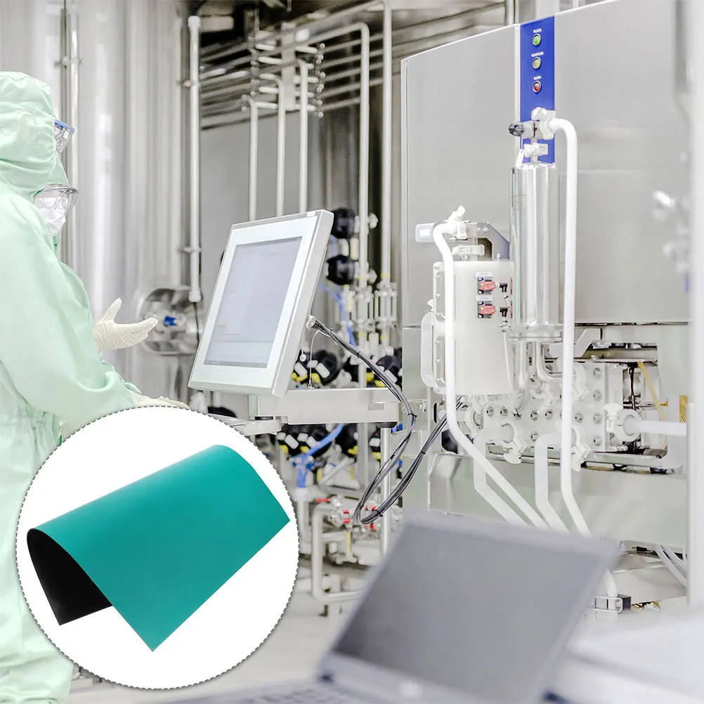 

2Pcs Heat Resistant Anti Static Desk Mat Rubber Work Station Repair Mat Soldering Electronics Heat Resistant Mats for Countertop