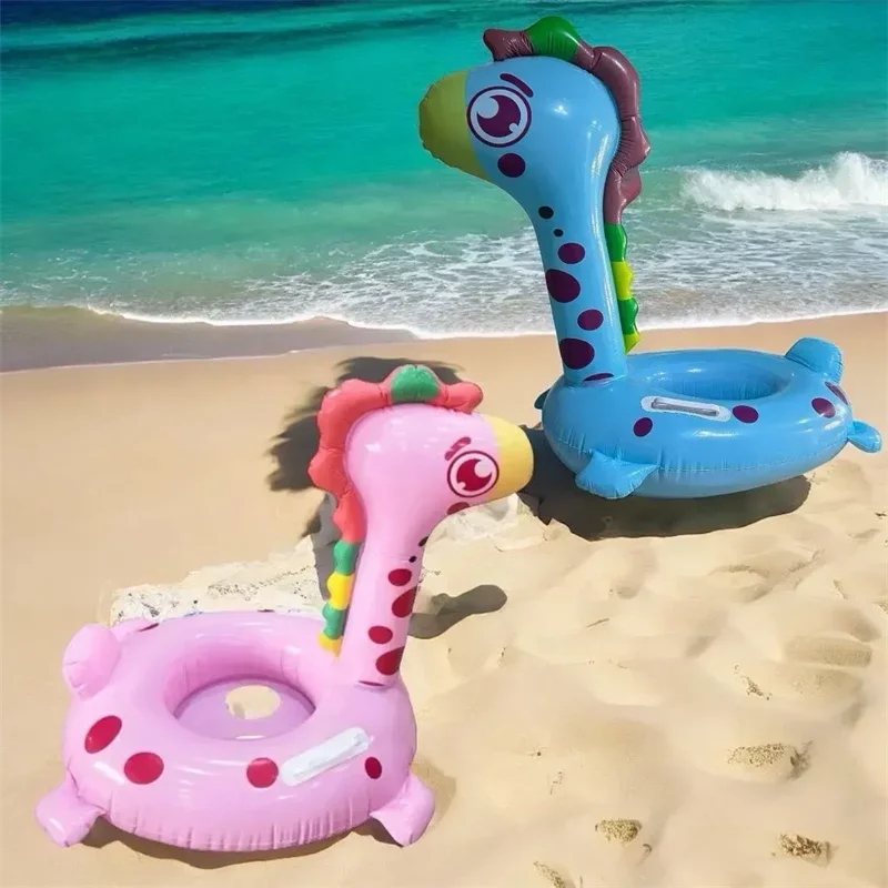 Giocattolo gonfiabile dell'acqua in PVC Giocattolo dell'acqua per bambini Anello da nuoto Sedile galleggiante gonfiabile a forma di giraffa Sedia per attrezzatura per piscina estiva per bambini