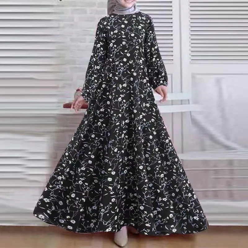 2023 new plus size women's floral robe dress, long sleeved loose long skirt