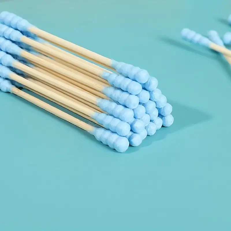 100 High-Quality Double-Ended Ear Swabs for Efficient Cleaning of Ears and Nose, and Makeup Application