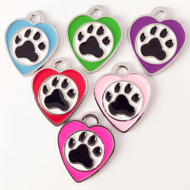 1Pcs Random Color Baked Paint Dog Footprint Metal ID Tag Cute Pets Collar Heart Paw Shaped Pendant Pets Anti-lost Accessories