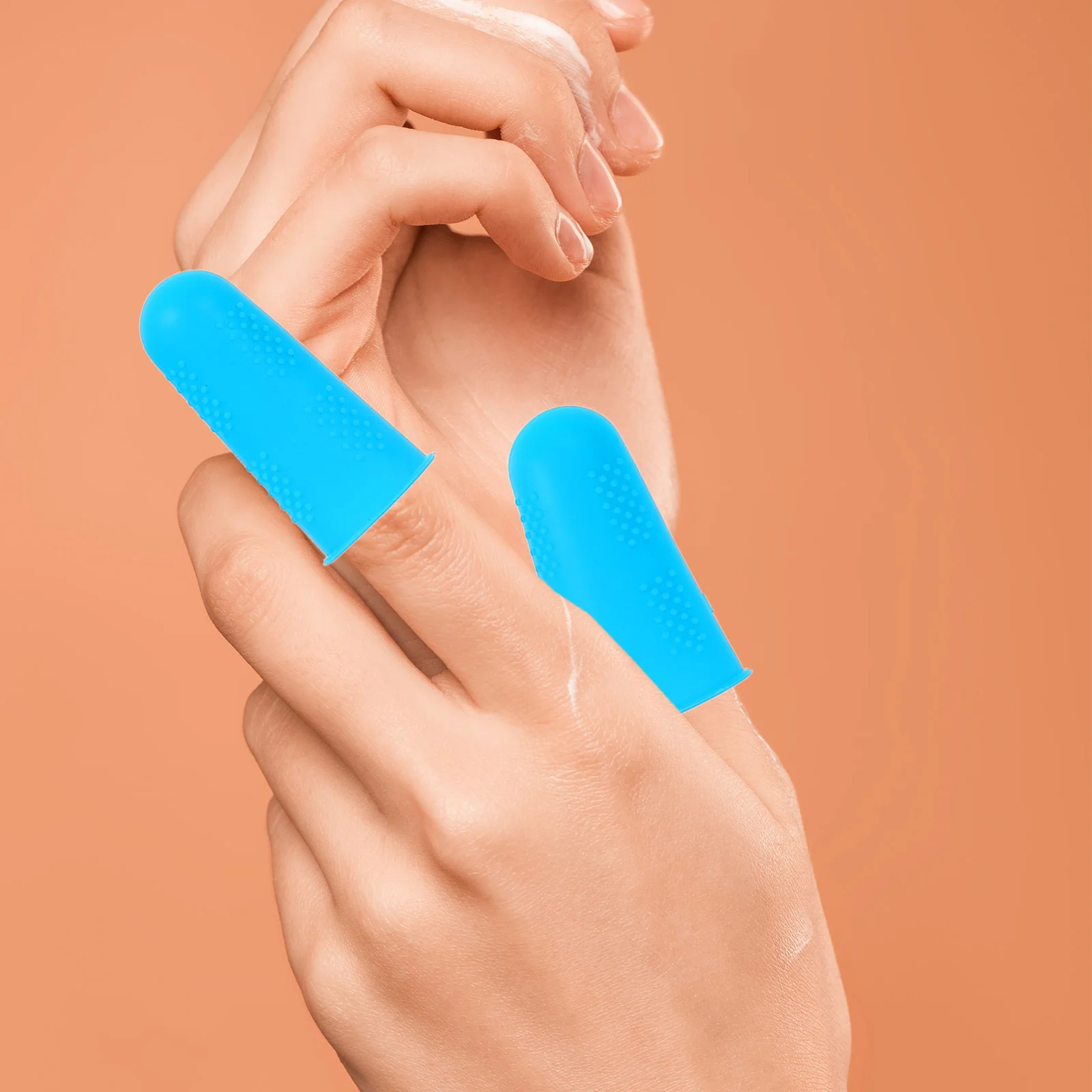 

12Pcs Silicone Finger Covers Heat Resistant Anti-Slip Protective Tips for Crafting Kitchen Workshop Reusable Finger Protectors