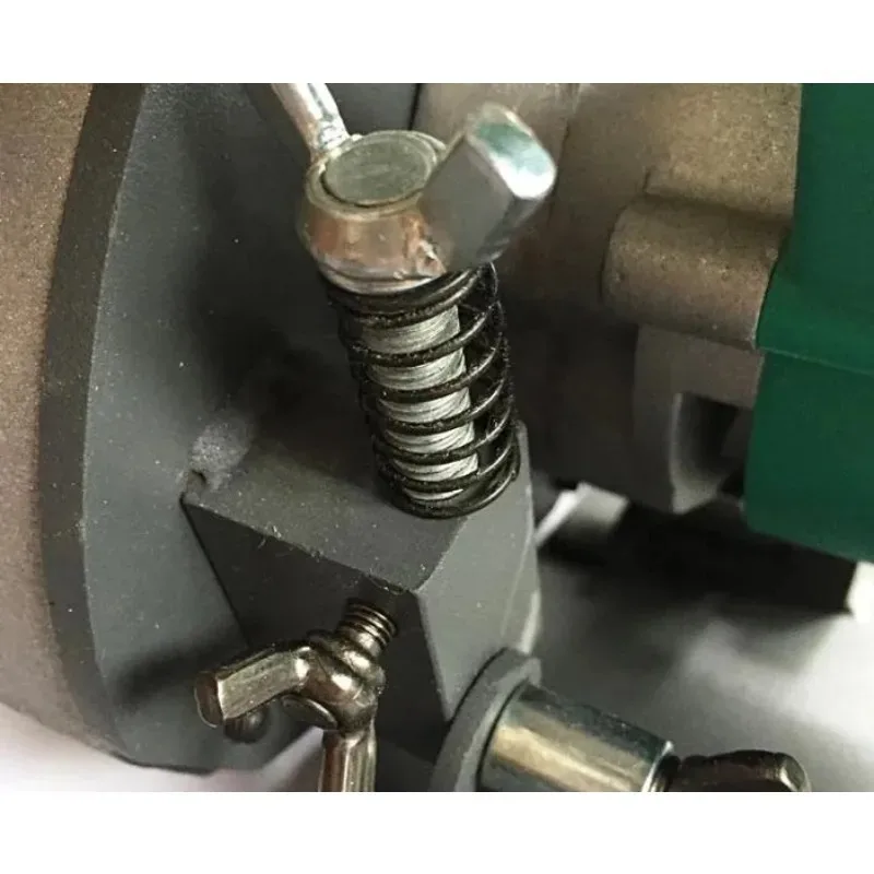 

Electric Power Groover Vinyl Floor following Machine 12 Teeth Carbide Cutter Dust Shroud Automatic Grooving Tool for Smooth