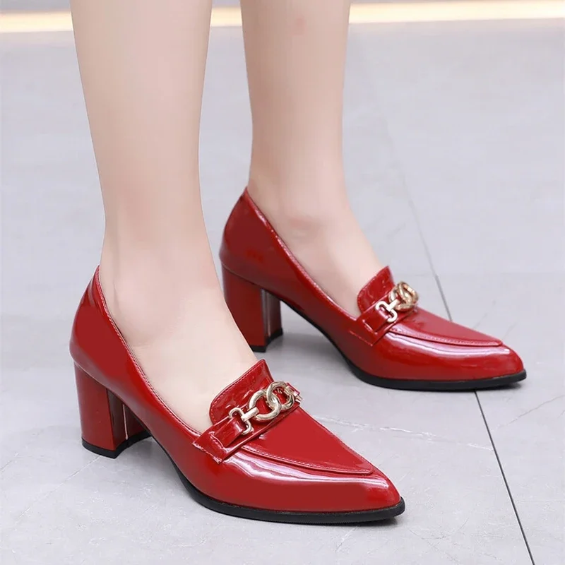 BLXQPYT أحذية النساء المصممين براءات الاختراع والجلود أشار تو سميكة عالية الكعب مثير موضة المشي تظهر السيدات مضخات حجم كبير 47 676-2 #3