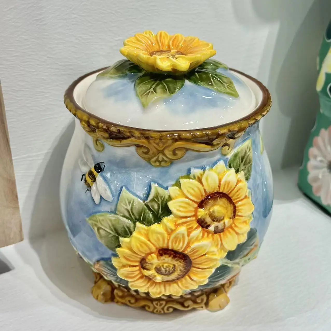 

DSA Sunflower Sunflower Lily Fugui Bamboo Series Sealed Jar Small Ceramic Home Ornament