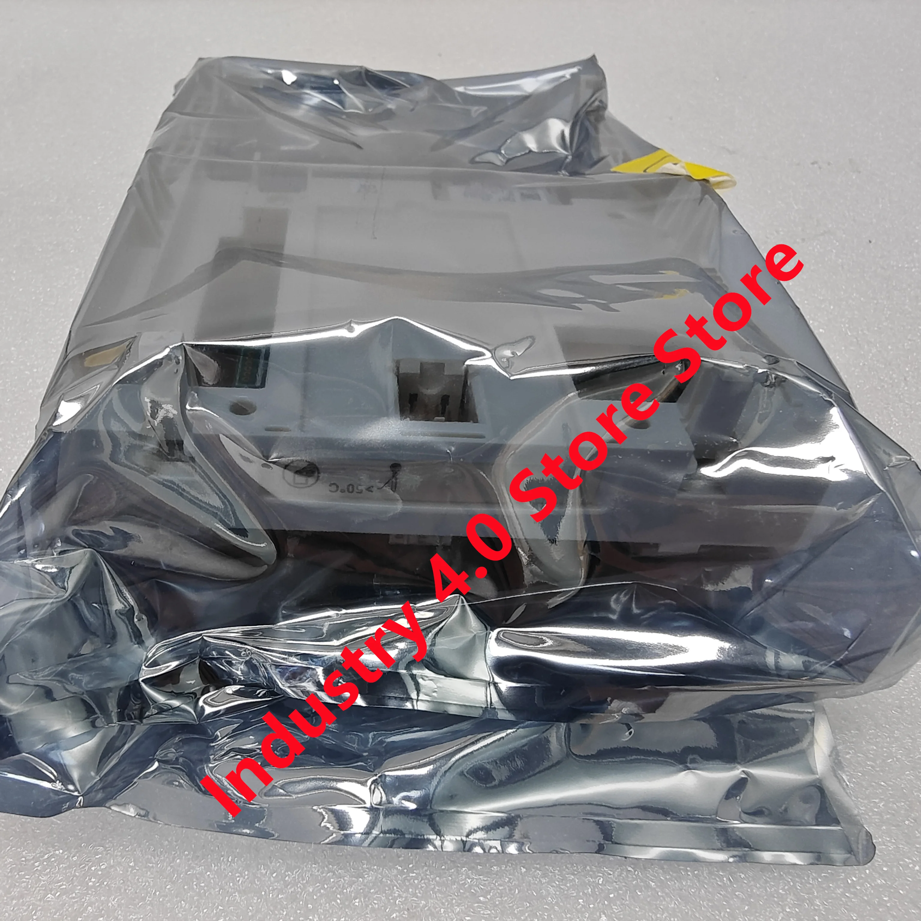 XW3A3327 nuovo originale