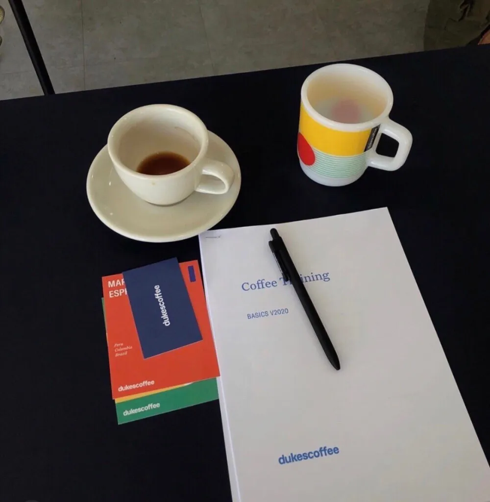 

1/10 имитация альпинистского автомобиля для JJRC C8815, масштаб 2,4G, военный грузовик, внедорожник, военная транспортировка, модель автомобиля с дистанционным управлением