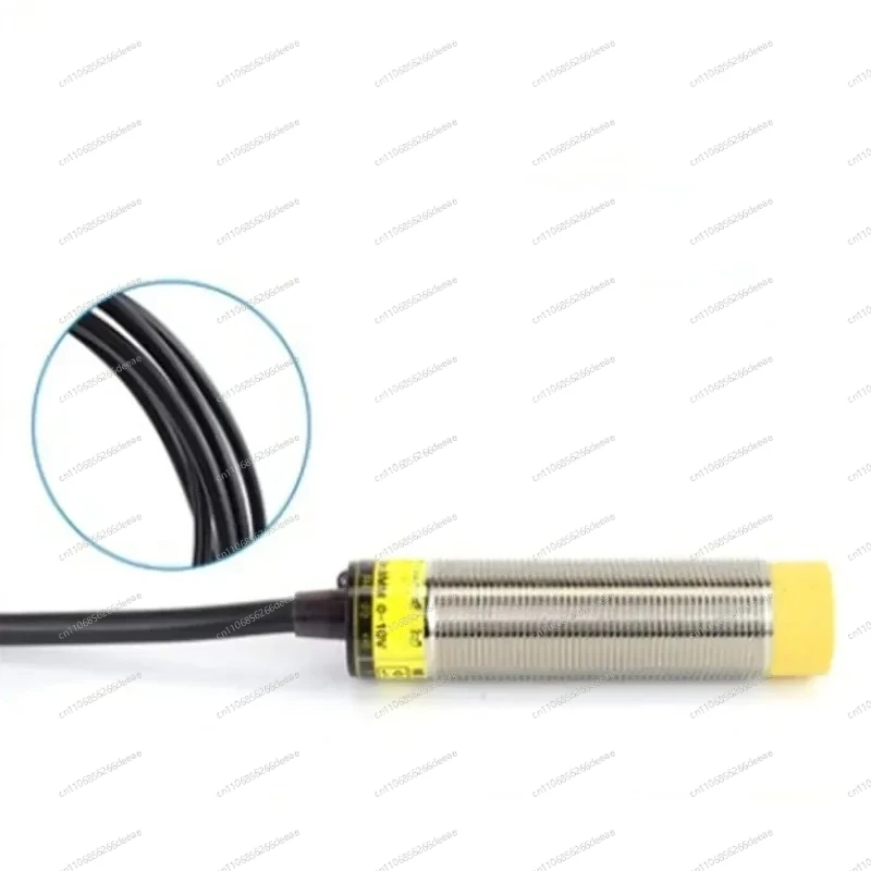 M18 M12 M30 Analog Proximity Switch Linear Displacement Sensor 0-10V 4-20mA 8mm Inductive