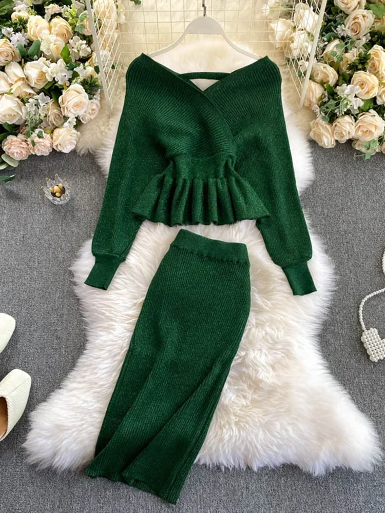 Women Korean New Style Cross V-neck Puff Sleeve Short Waist Top + Elastic High Waist Pleated Skirt Knitting Two Piece D040