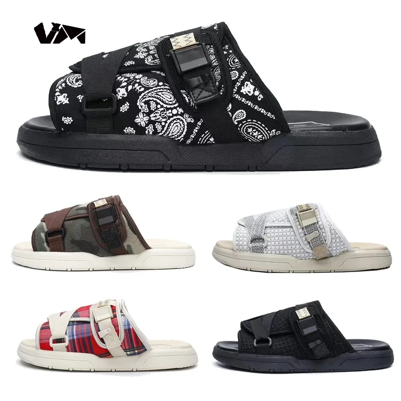 CHRISTO VISVIM Reflective slippers Men\'s Slippers Summer Men\'s CasualSlippers Couple Beach Sandals Men shoes Big Size 36-45