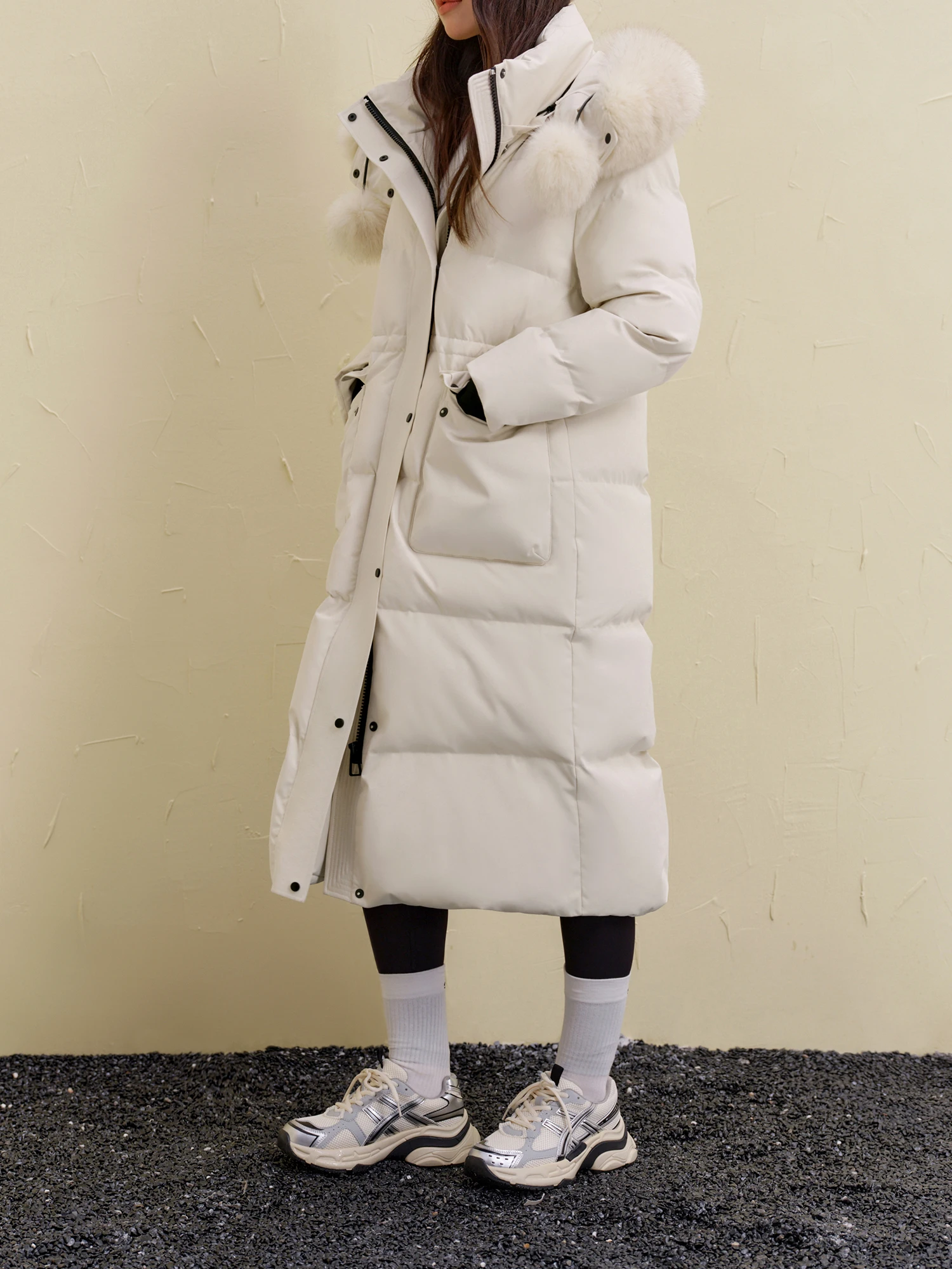 DUSHU 221.8G Filling Amount Plus Size White Warm Long Down Jacket For Women 2024 Winter New Design Casual Down Coat 24DS84355