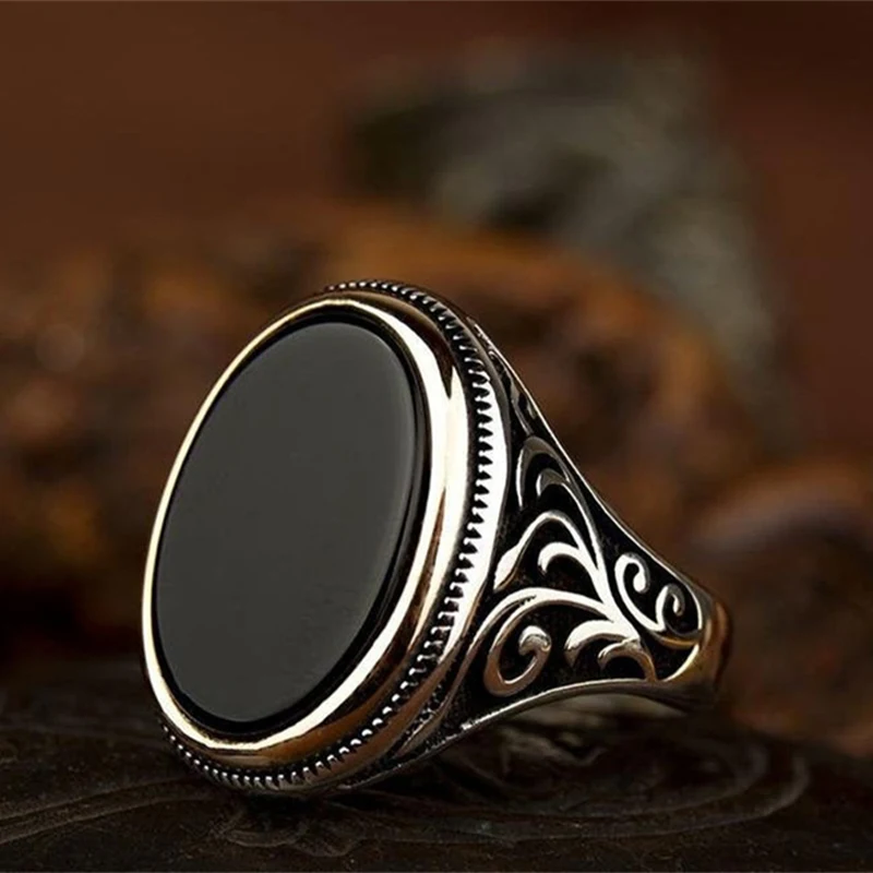 Hot Selling Women's Classic 7#-13# Zinc Alloy Inlaid Retro Style Black Stone Rings for Men Punk Jewelry