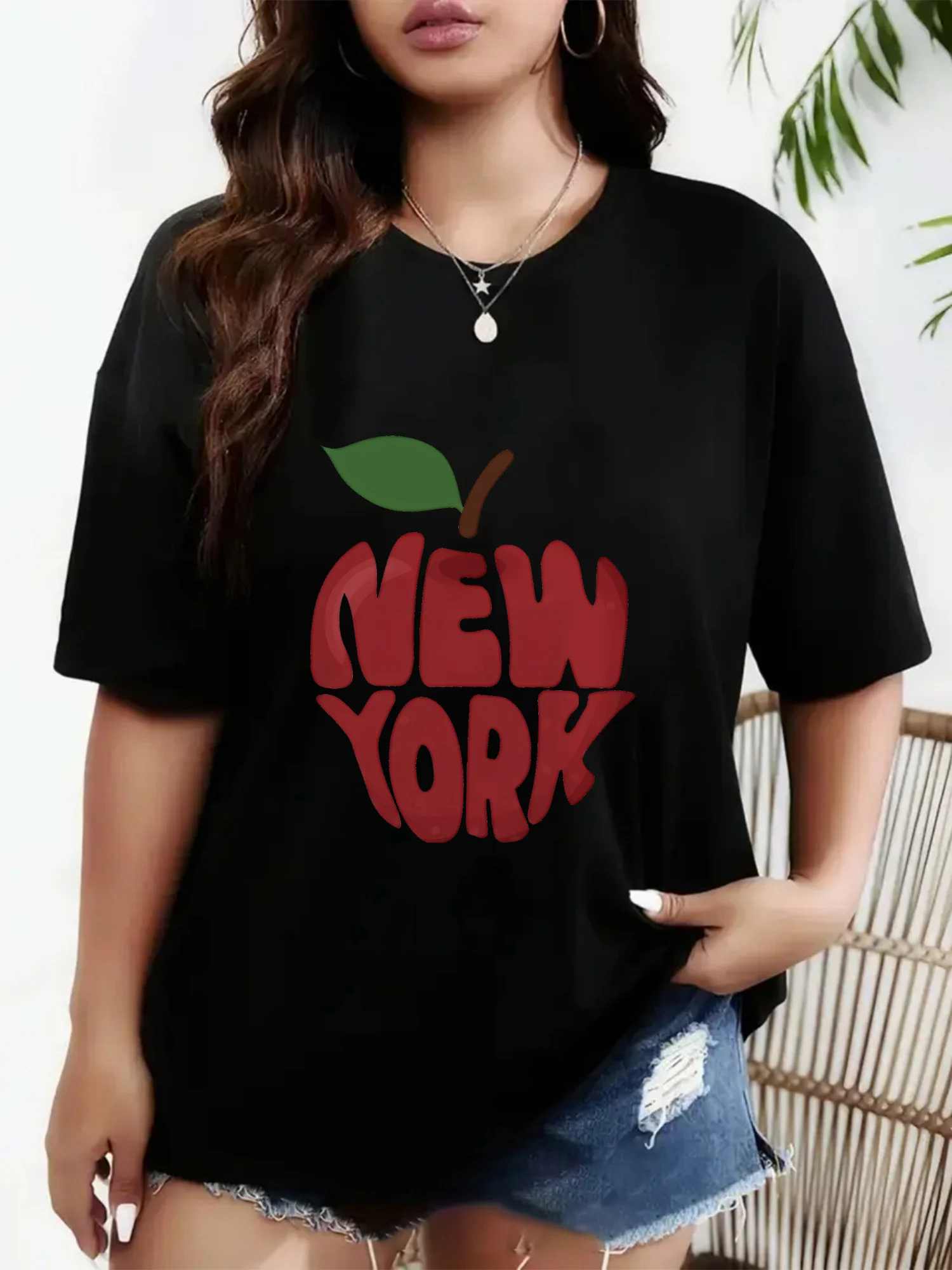 Dames New York Grafisch Rood Appelblad Ontwerp Ademend Ronde Hals Mouw Zomerstijl voor Outdoor-activiteiten Vrijetijdskleding