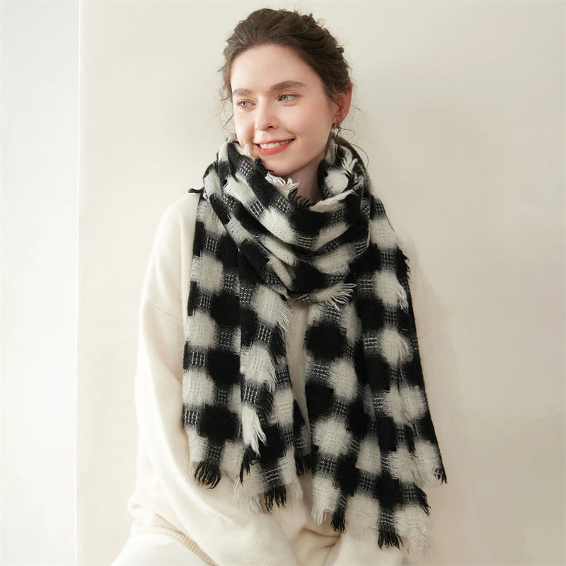 A-class 100% pure cashmere scarf women's knitted shawl fashion checkered scarf soft comfortable luxury neck shoulder protection