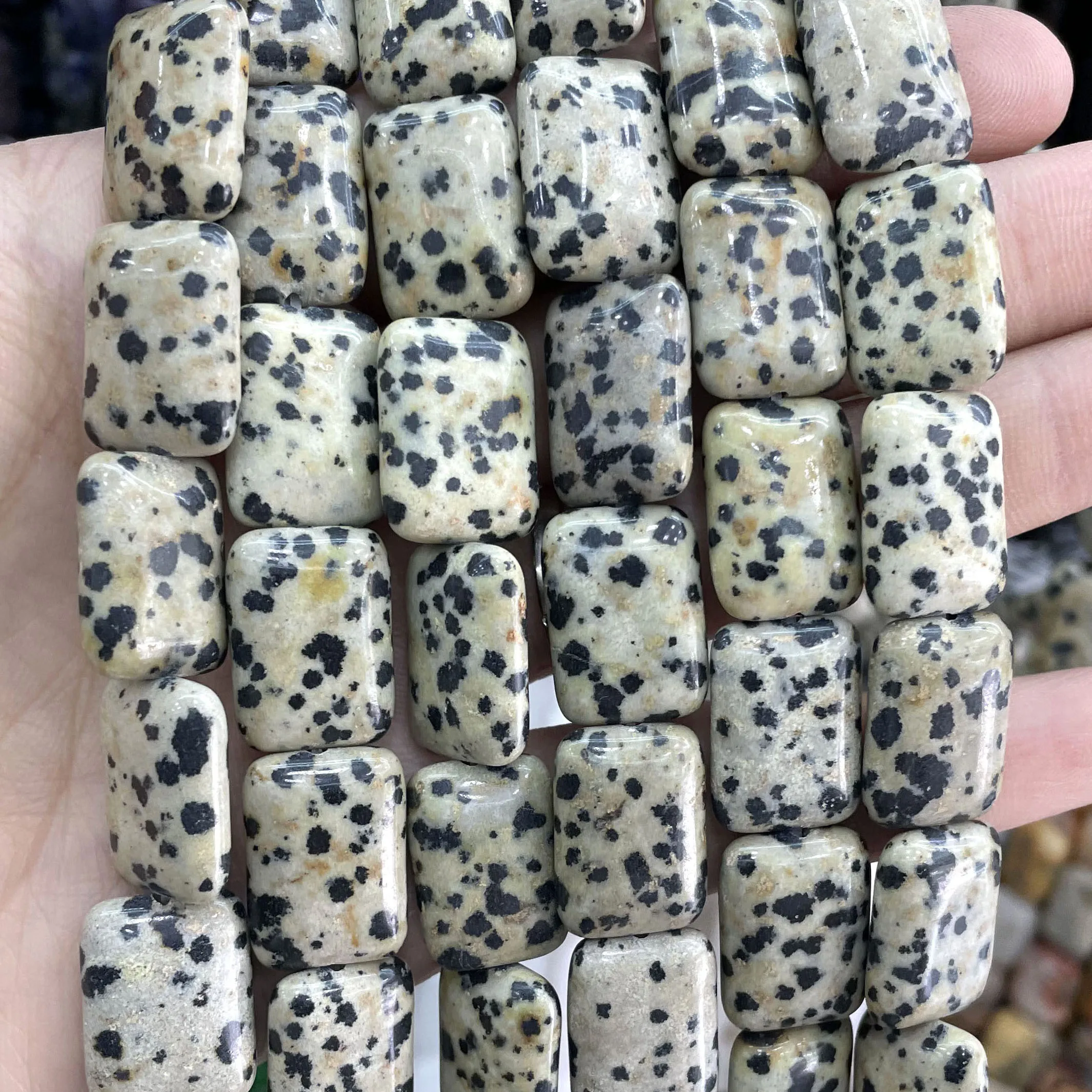 الدلماسية جاسبر الحجر الطبيعي مكعب مستدير الأوجه Rondelle فضفاض خزر عازل لصنع المجوهرات السحر أساور يدوية قلادة