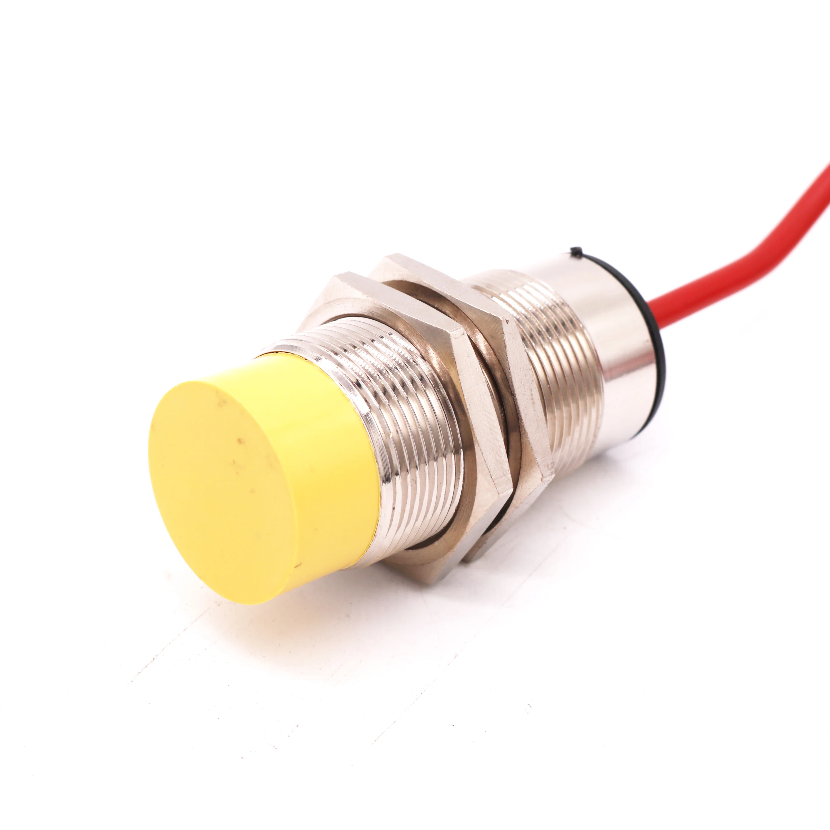 High Temperature M30 Standard Range Proximity Switch Capacitive Sensor 15mm AC 2wires