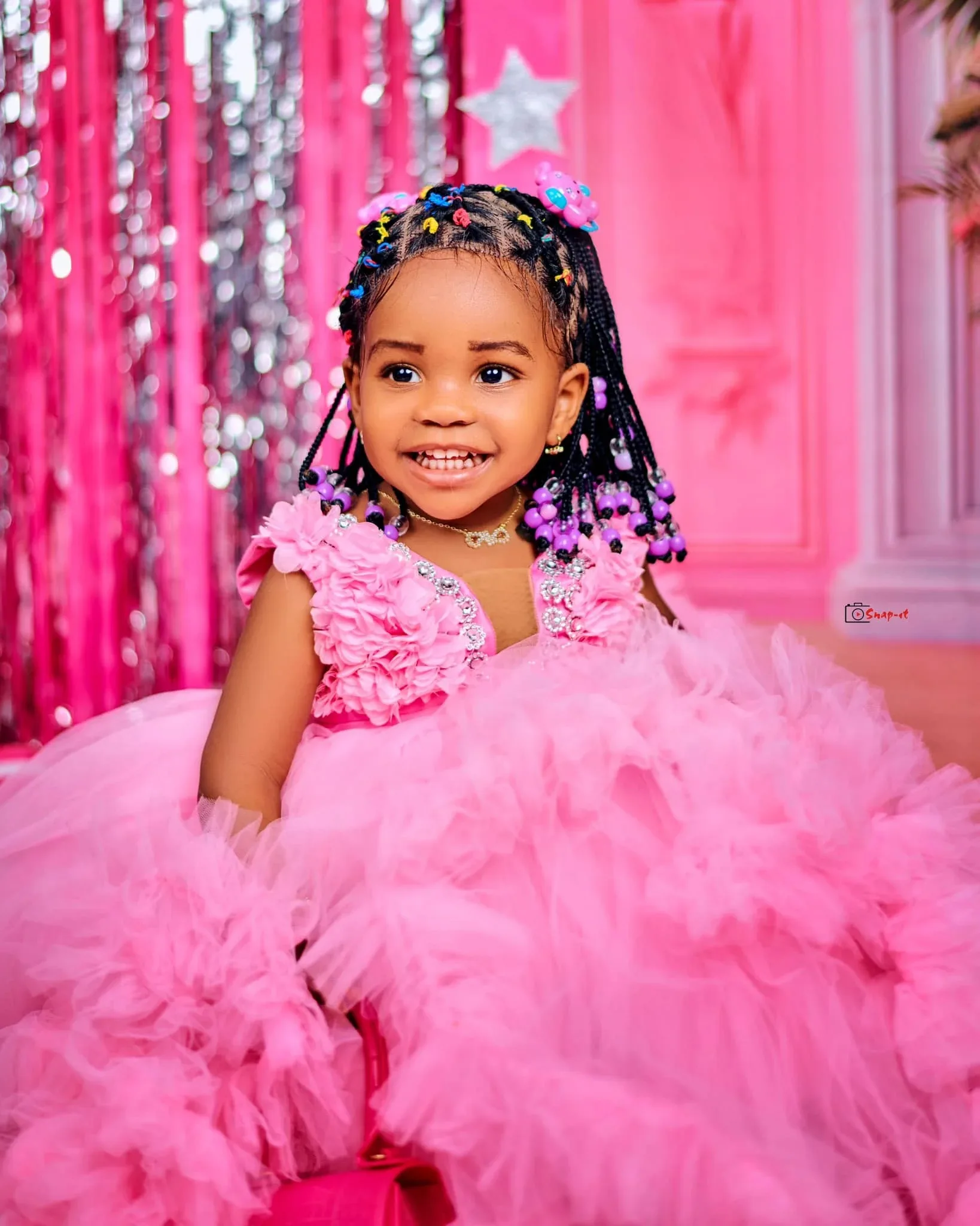 Customized Lovely Flower Girl Dresses for Wedding Beaded Layered Ruffles Puffy First Communion Baby Kids Birthday Party Gowns