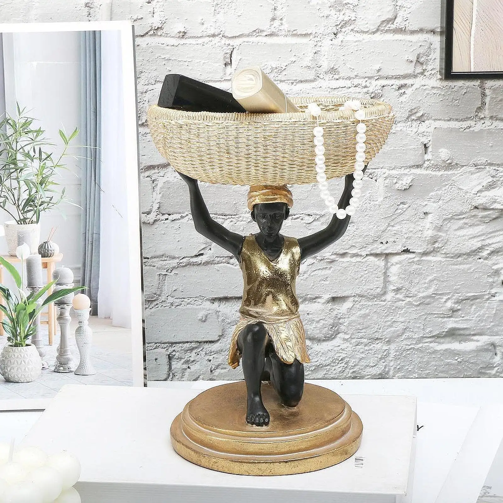 African Men Key Holder Decorative Tray Figurine Resin Art Multifunctional Storage Box for Housewarming Gift