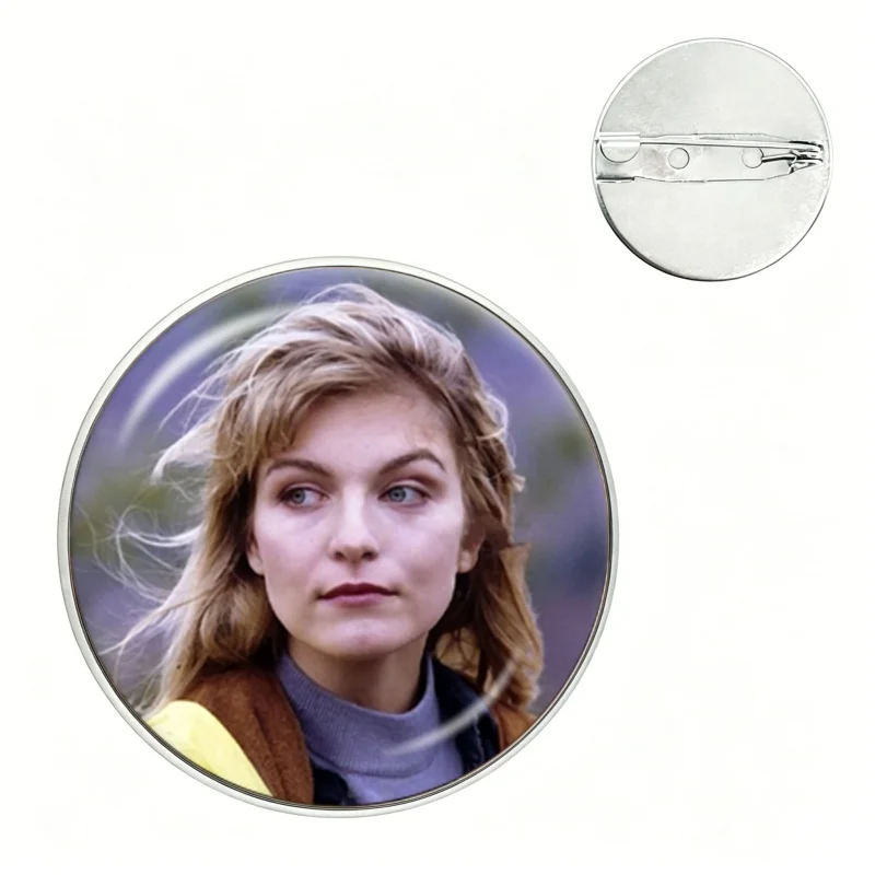Famous Actors Laura Palmer Glass Button Pin Creative Brooches Character Icon Badges for Clothes Bag Decor Jewelry Accessories ﻿