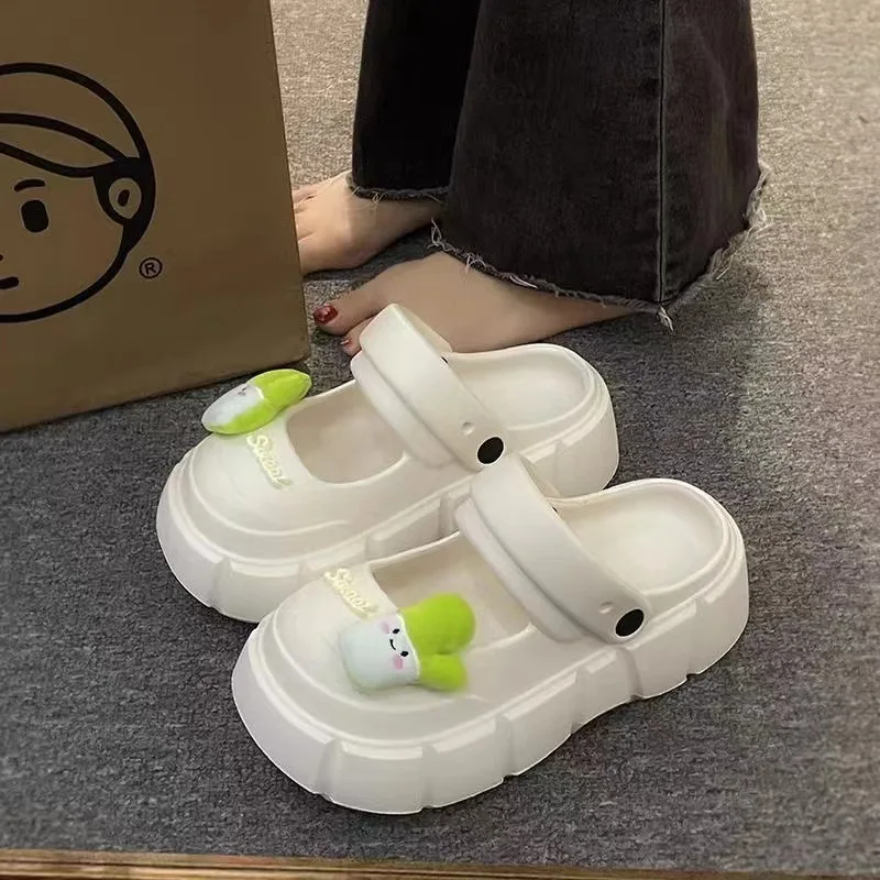 2026 new milk huhu hole shoes female cute bow bag head half slippers stepping on shit sandals view 3