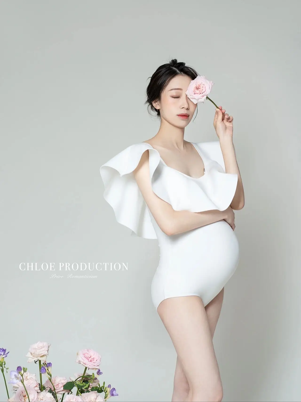 Women Photography White Elegant Skinny Maternity Dresses Ruffles Pregant Dress Studio Romper Photoshoot Photo Bodysuit