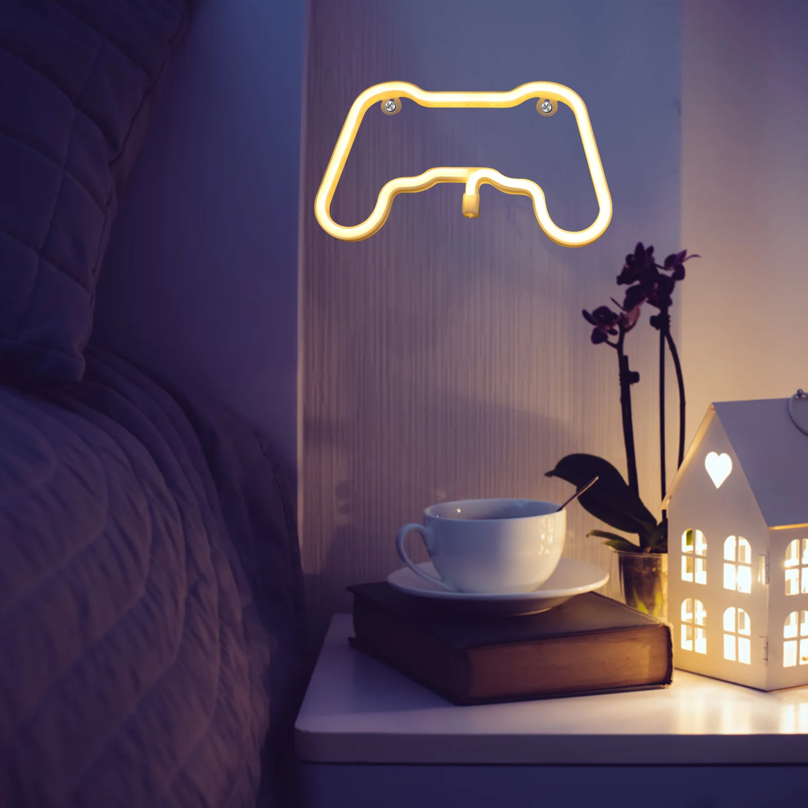 ديكور إضاءة LED بعلامة نيون للتحكم في الألعاب مع تأثير إضاءة فريد من نوعه على شكل إبداعي لغرفة النوم على الحائط ليلاً