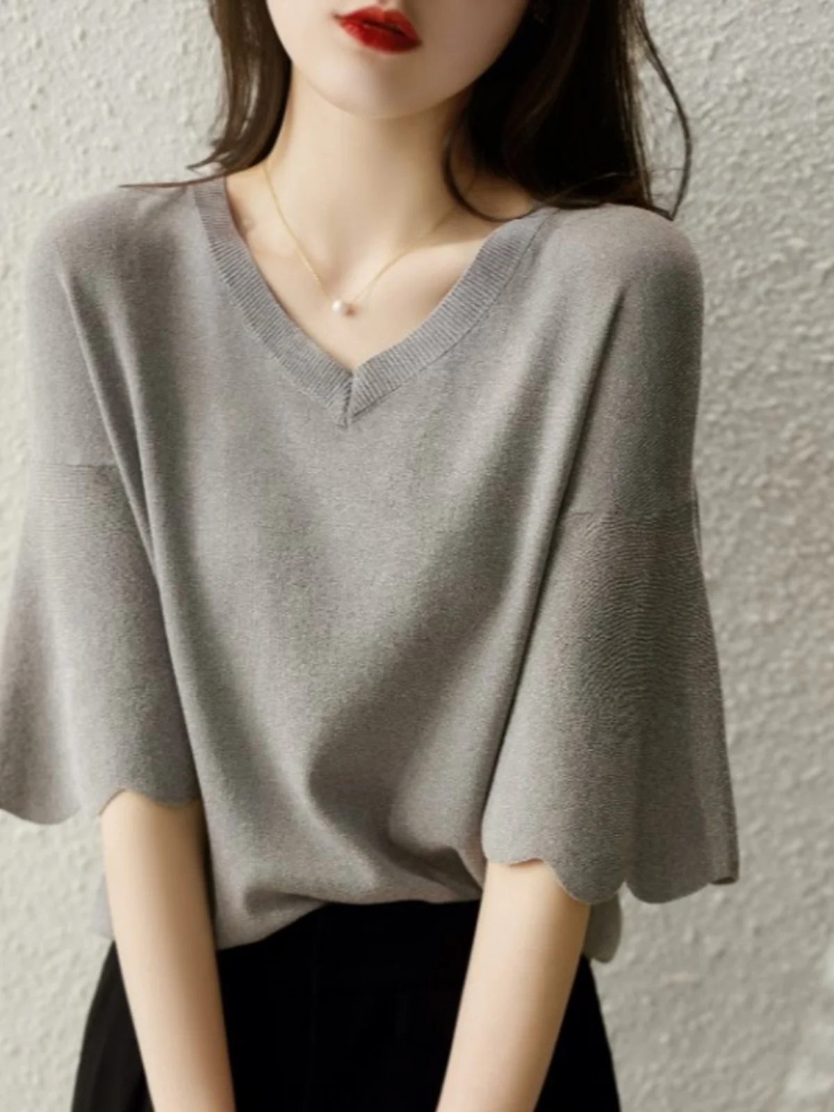 V-Ne محبوك الأعلى البتلة Sve العلامة التجارية قطع Boting تي شيرت المرأة فضفاضة تناسب الصيف العادية Sve طول اللون