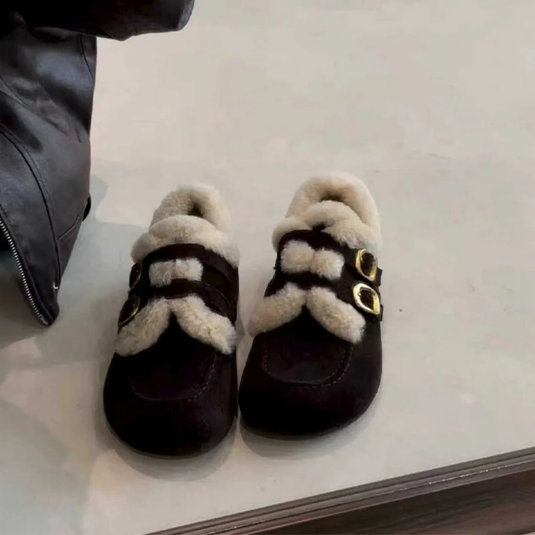 

2025 зимняя хлопковая обувь, женские теплые слипоны на плоской подошве, меховые лоферы, кожаные ботинки из свиной кожи, роскошные брендовые меховые мокасины, женские