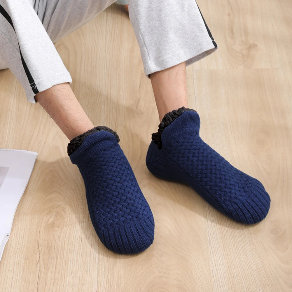 

Men Women Winter Indoor Home Slippers Socks Non Slip Bedroom Sleeping Sock Warm Thermal Slipper Socks Soft for Christmas