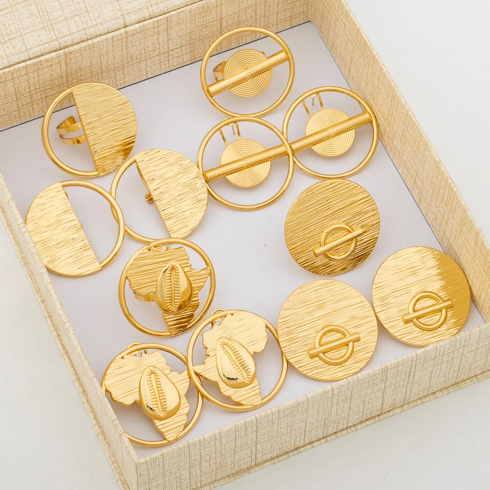 Trend Earrings and Ring Jewelry Set with Gifts Box 18k Gold Plated Clip Earrings and Finger Ring Set for Party Engagement Bride