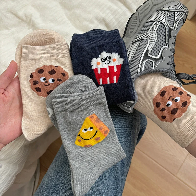 Frauen Socken lustige niedliche Cartoon Ei Keks Essen glücklich japanische Harajuku Skateboard Socken