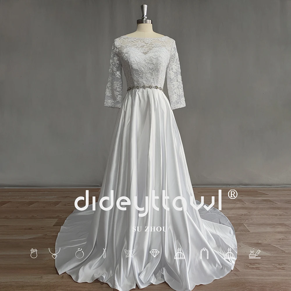 Robe de mariée élégante en Satin, col rond, manches longues, ceinture en cristal, en dentelle, boutons, traine