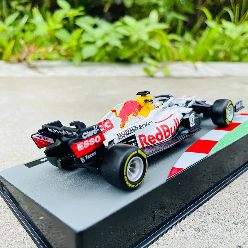 Bburago 1:43 2021 F1 Red Bull Racing RB16B 33# Verstappen Turkey Special Livery Racing Die Cast Model Alloy Car Toy