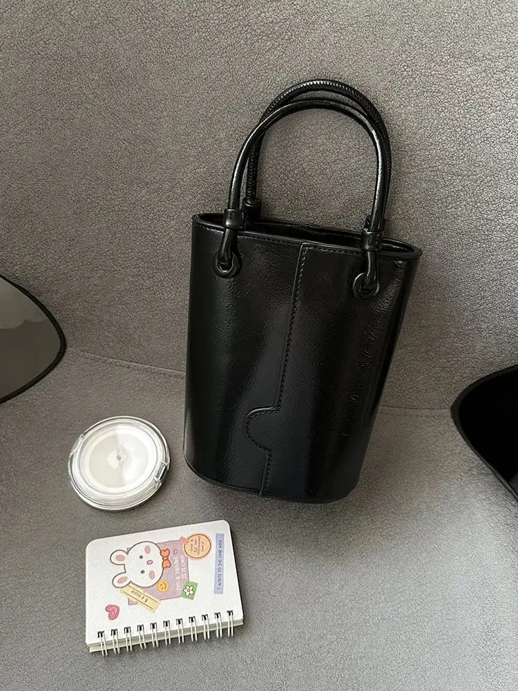 Office Lady PU Elegant Red Shoulder Bags Women Bucket Bag Fashion Commuter Solid Color Tote Bag Classic Bolsos All-match