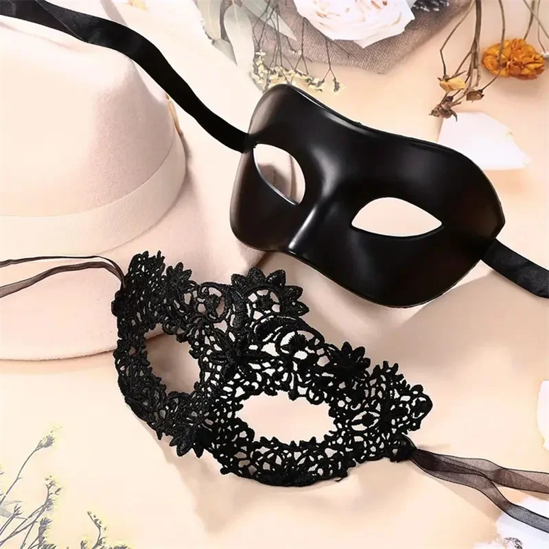 Men Women Masquerade Prom Sexy Black Eye Masks Couple Venetian Cosplay Props Halloween Carnival Party Headdress Half Face Masks